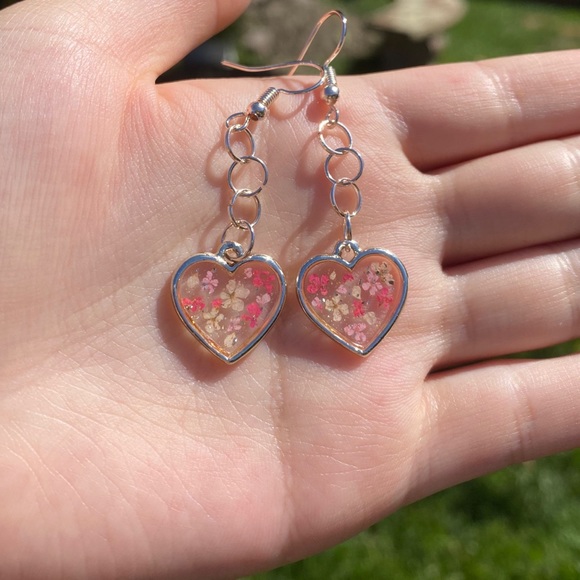 Handmade Heart Shaped Earrings 🤍 - Picture 1 of 2